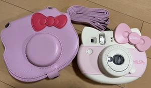 【excellent +++++++】work fine  Fujifilm  Sanrio Hello kitty Instax mini Instant - Picture 1 of 3