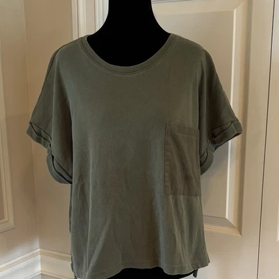 Camisa Avia Verde Oliva Manga Corta L Minimalista Salón Slouchy Acogedora Informal Dormitorio Foto 1 de 4