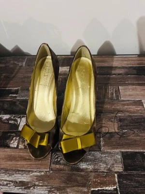 J CREW Boutique Leopard & Chartreuse Peep Toe High Heels Shoes Women Sz 7 1/2 - Image 1 of 4