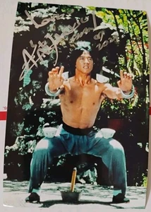 JACKIE CHAN LEGENDARY ICONIC MOVIE SUPERSTAR SIGNED AUTOGRAPHED 4x6 PHOTO RARE - Picture 1 of 2