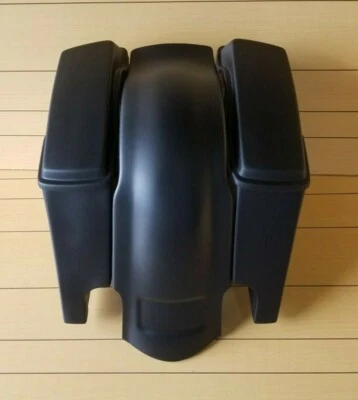 Alforjas Harley Davidson Flh 6", tapas lisas y superposición de guardabarros trasero para 96-2008. Foto 1 de 3