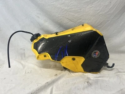 1997 96-00 Suzuki RM250 tanque de gasolina Petcock - Imagem 1 de 4