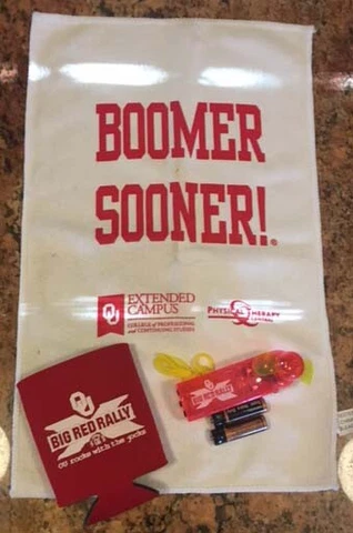 OKLAHOMA SOONERS CAC BIG RED RALLY 10 CAN COOLER & PERSONAL FAN PLUS OU TOWEL Cover