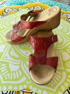 DANSKO Sapphire Sandals cut out leather RED 40 / 9.5 - 10 slip on slide clogs - Picture 1 of 9