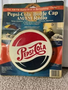 PEPSI COLA BOTTLE CAP AM/FM RADIO NIB - Picture 1 of 2