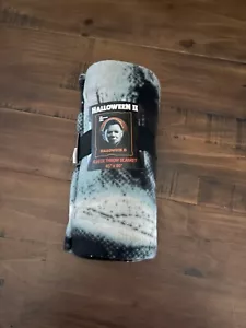 New Halloween 2 Michael Myers Horror Fleece Throw Blanket Gift Scary Movie Film - Picture 1 of 1