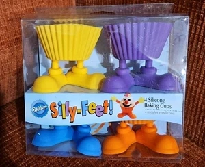 Wilton Silly  Feet 4 Silicone Baking Cups , 4-Count - Picture 1 of 3