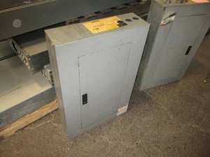 GE Main Breaker Circuit Breaker Panel AQF3241ATX 100A Main 208Y/120V 3Ph 4W Used - Picture 1 of 6