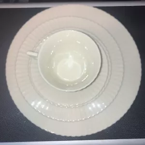 Lenox Temple Off White Dinner Setting For 1. Dinner, Luncheon, Bread Plates. C/S - Picture 1 of 3