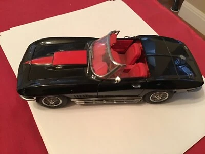 1/20 Scale Revelle Model 1967 427 Tri Power Corvette - Image 1 of 4