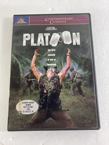 Platoon DVD Oliver Stone(DIR) 1986 - Picture 1 of 2