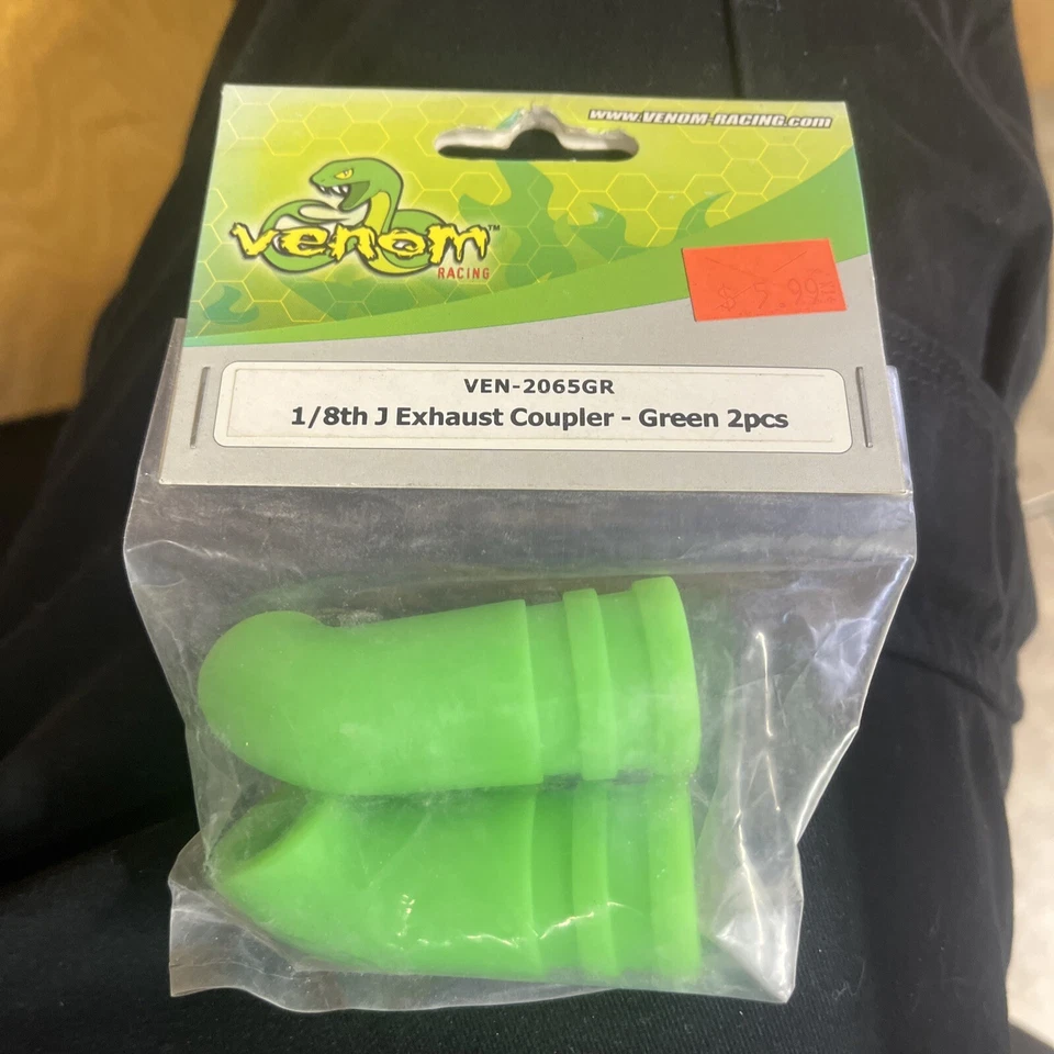Acoplador de escape Venom Racing VEN2065GR 1/8th J verde 2 piezas radiocontrol vintage Foto 1 de 3