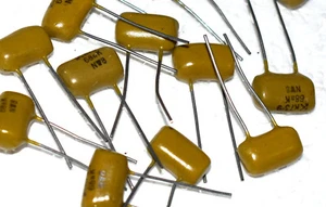 Condensadores PETP 0,068uF 100 V Rusia URSS K73-9. Lote de 100. Nuevo - Imagen 1 de 3
