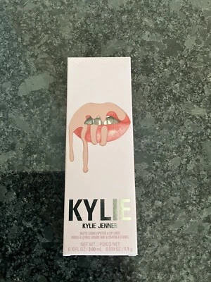 Kylie Jenner ~ Lápiz labial líquido mate y delineador de labios ~ Barra mate ~ 700 ~ Nuevo en caja Foto 1 de 2