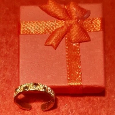 Sportlich schicker Zehenring, Strand, Urlaub, Sommer, tolles, elegantes Design - Bild 1 von 4