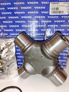 Volvo 1068253 Universal Joint/Spider Compatible Volvo Applications VOE1068253 - Picture 1 of 3