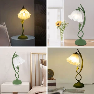 Bedside Lamp Table LED Light Green Flower-shaped Table Lamp Adjustable lighting - Picture 1 of 18