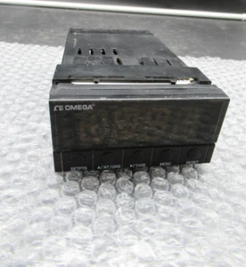 Omega DP25B-S-R Strain Gage Meter Big Display - Picture 1 of 5