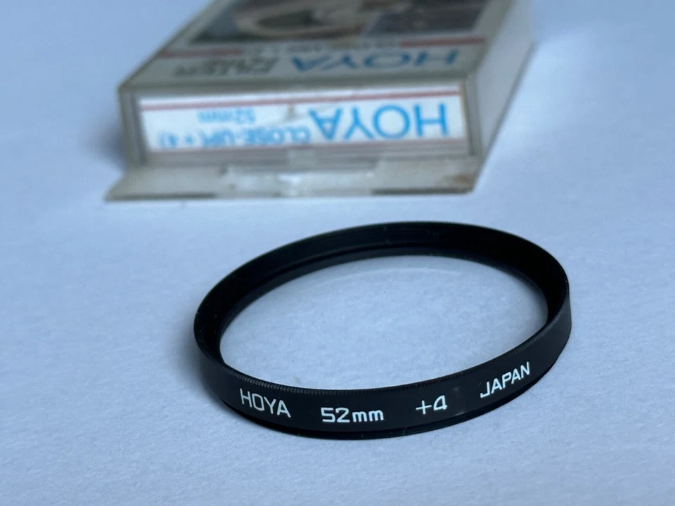 Hoya 52mm Fit +4 Close-up Filter - Image 1 of 1