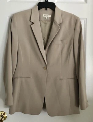 AMANDA SMITH TRAJE FALDA TALLA 12 PETITE 3 PIEZAS BLAZER, TOP, FALDA BEIGE CLARO Foto 1 de 4