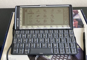 VINTAGE Ericsson MC218 (Psion5mx clone) - with Psion5 battery fault - Zdjęcie 1 z 5