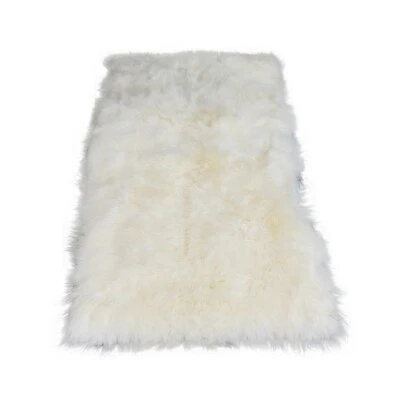 Glacier Wear Natural White Sheepskin Plate - shp6002 - Image 1 of 3