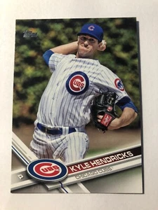 2017 Topps Kyle Hendricks Baseball #468 Chicago Cubs - Picture 1 of 2