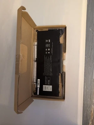 DELL E7280 7.6V 60Wh 7500mAh Laptop Battery - Image 1 of 3