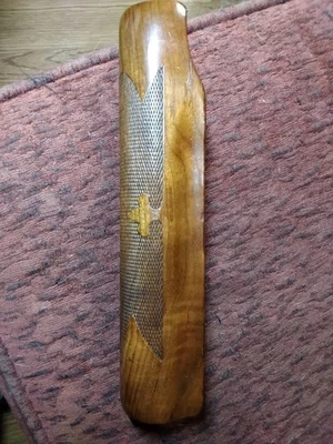 Antebrazo de nogal Remington 870 20ga Foto 1 de 4