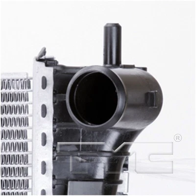 Conjunto de radiador TYC 13306 para Ford Taurus 13-19 Foto 1 de 4