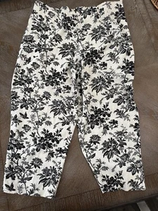 Coldwater Creek Beige/Black Floral Linen Blend Cropped Pants Sz1X Side Zip - Picture 1 of 6