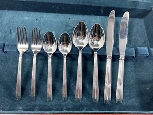 Mikasa ITALIAN COUNTRYSIDE Stainless Steel KOREA 18/8 Flatware 8 Pieces Spoon - Picture 1 of 7