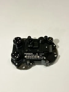 Mercedes Benz W201 W124 Zündsteuergerät 0105455332 OEM 0227400685 Bosch - Picture 1 of 10