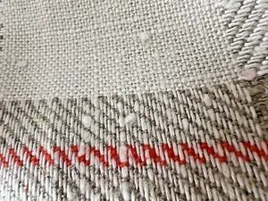 Vintage Crema/Rojo/Gris Lino Pesado Estilo Tartán 5 piezas: 88 cm x 90 cm (3) y 1 M y 50 cm - Imagen 1 de 7