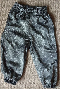 NWT Bardot Junior Girls Sequin Print Harem Pants Size 2 - Picture 1 of 2