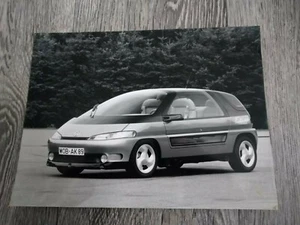 VW Volkswagen Futura Concept Car Press Photo Photograph Brochure Related 1989 - Picture 1 of 2