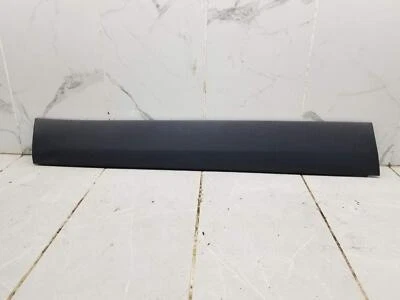 Land Rover Discovery Sport 2016 revestimiento de puerta delantera izquierda #008159 Foto 1 de 4