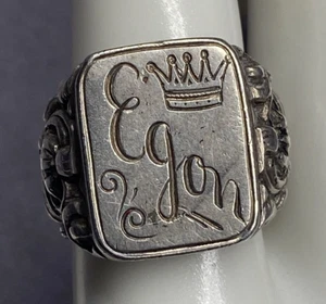 Antiguo ANILLO SIGNO 835 Plata Ornamentado Hombre Grabado "Egón" Talla 9.5 Corona Grande - Imagen 1 de 10
