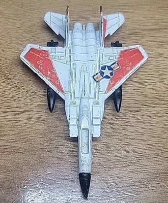 Avión de metal fundido a presión General Dynamics F-15 Eagle a145 misiles adjuntos Foto 1 de 4