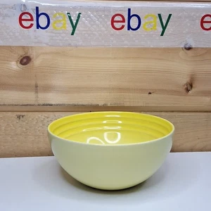 RARE - Soleil Yellow LE CREUSET  Vancouver 4.75" Snack Bowl  *2nd Choice* NIB - Picture 1 of 11