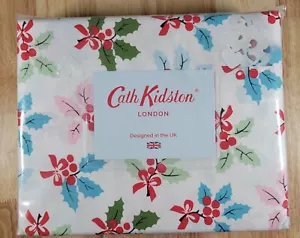 Cath Kidston London Christmas Holly Sheet Set - Picture 1 of 23