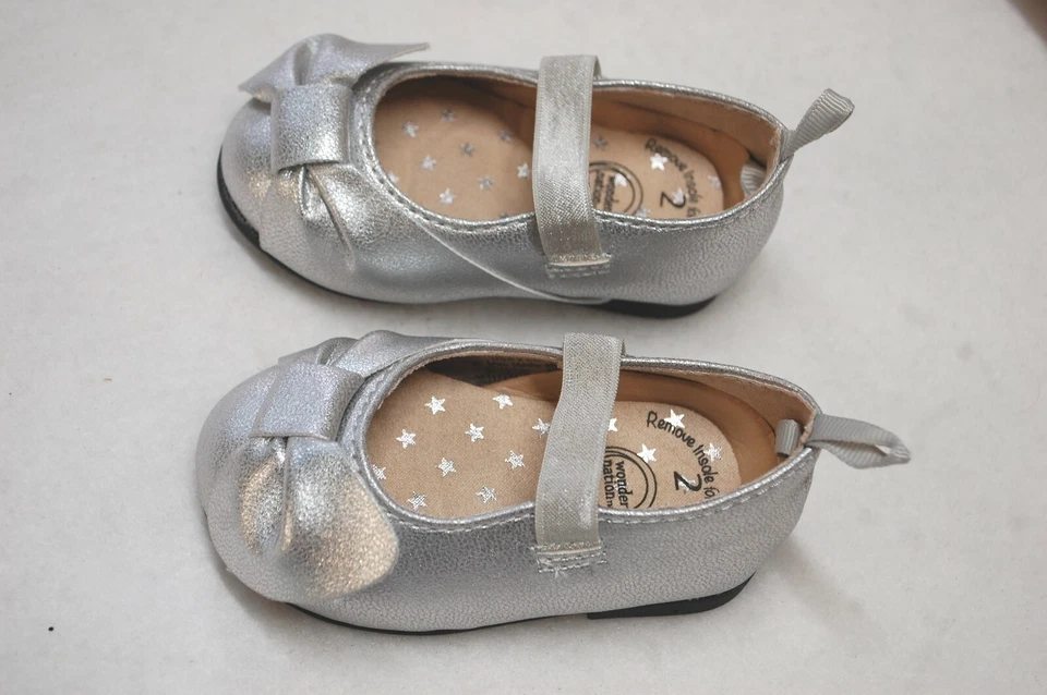 Baby Girls Dress Shoes SILVER MARY JANES FLATS Bow Accnt REMOVABLE INSOLE Size 5 - Image 1 of 1