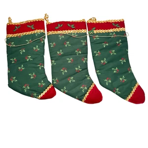 Medias de Navidad 3 Estilo Victoriano 19" Hechas a Mano Rojo Acebo Bayas Brazalete de Terciopelo - Imagen 1 de 9