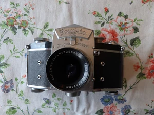Exakta Varex VX Ihagee Dresden Filmkamera mit Zeiss Tessar f2.8 Objektiv - Bild 1 von 6