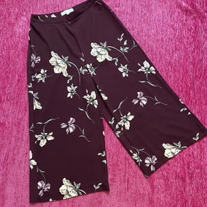 Lauren Conrad Runway Cropped Wide Leg Pants Floral Wine/Burgundy Size 12 - Picture 1 of 11
