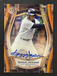 REGGIE JACKSON /25 ORANGE ON CARD AUTO PILLARS GAME AUTOGRAPH 2025 TOPPS TRIBUTE - Picture 1 of 2