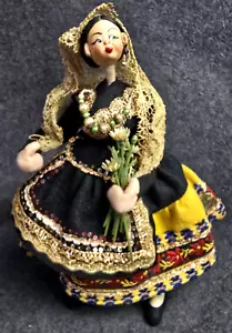 Muñeca de tela vintage 9" Nistis Roldan dama con flores España Klumpe (D6) - Imagen 1 de 5