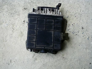 CALCULATEUR SEAT IBIZA 2 1.4l i 60ch  BOSCH 0261200776/777  030906026 - Picture 1 of 2