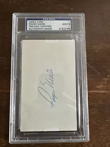 Roger Maris YANKEES Autograph PSA/DNA 9 Beautiful! - Picture 1 of 3