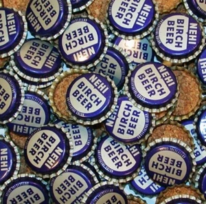 Soda Pop Flaschenverschlüsse 12 Stück NEHI BIRKE BIER #2 Korken unbenutzt new old stock - Bild 1 von 2